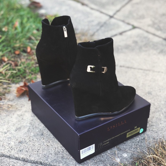 Le Silla Italian Suede Luxury Ankle Wedge Boots - Picture 8 of 9